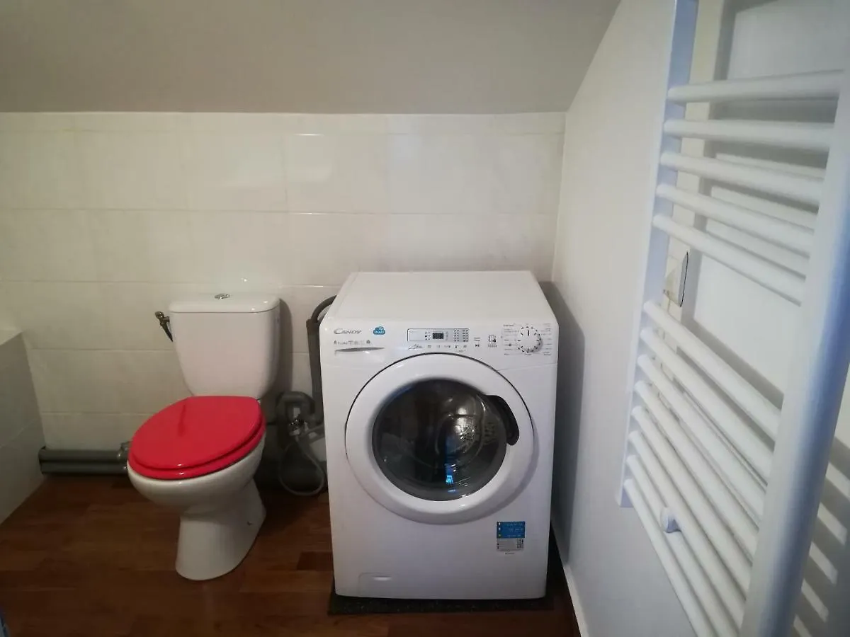 Lyon Apartment